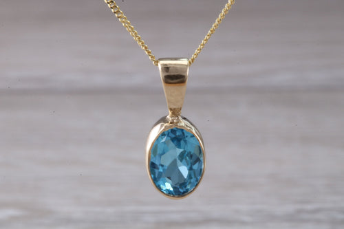 Swiss Blue Topaz set Yellow Gold Necklace