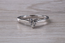 Load image into Gallery viewer, Stunning Heart cut Diamond set Platinum Solitaire
