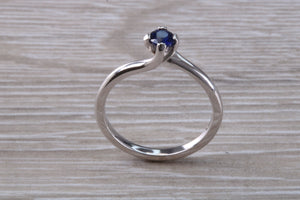 Beautiful Royal Blue Sapphire set Twist Shank 18ct White Gold Ring
