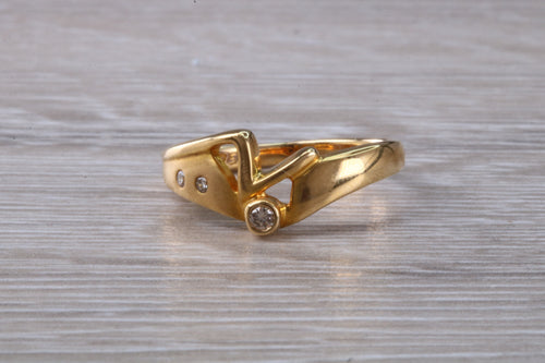 Diamond set 18ct Yellow Gold Ring