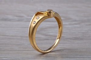 Diamond set 18ct Yellow Gold Ring