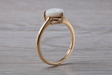 Load image into Gallery viewer, Heart Shaped Opal set Yellow Gold Ring