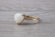 Load image into Gallery viewer, Heart Shaped Opal set Yellow Gold Ring