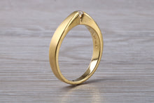 Load image into Gallery viewer, Simple and Minimalistic Diamond set 18ct Yellow Gold Ring