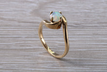 Load image into Gallery viewer, Opal set Yellow Gold Twist Shank Ring