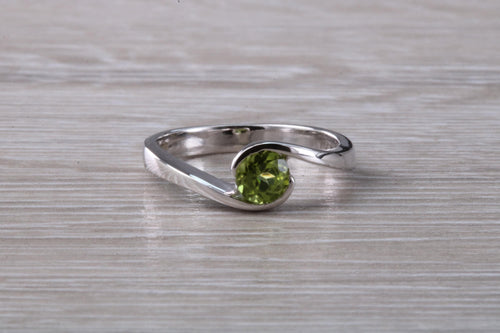 Half carat Peridot set 18ct White Gold Ring