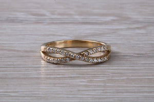 Diamond Crossover set 18ct Yellow Gold Ring