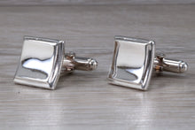 Load image into Gallery viewer, Gentlemen&#39;s Silver Cuff Links