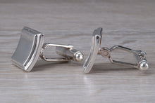Load image into Gallery viewer, Gentlemen&#39;s Silver Cuff Links