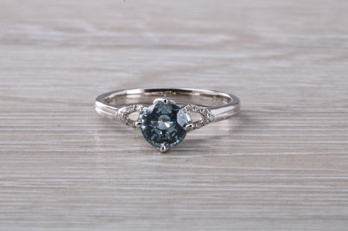 One carat Round cut Aquamarine and Diamond Ring