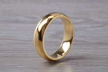 Load image into Gallery viewer, Traditional 5mm wide Court Profile 18ct Yellow Gold Wedding Band