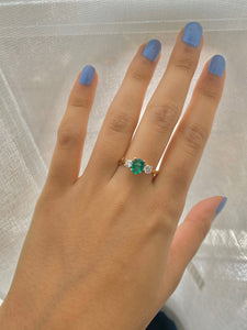 1.40 carat Emerald and Diamond Trilogy Ring set in 18ct Gold, British Hallmarked