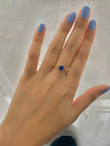 Blue Round cut Sapphire Solitaire