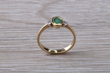 Load image into Gallery viewer, Emerald and Diamond Trilogy Ring. Very Smooth Setting