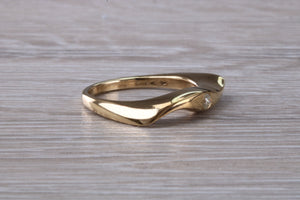 Unusual Diamond set Yellow Gold Ring