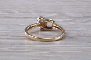 Multi gemstone set ring, 9ct yellow gold and set with bluse sapphire, green sapphire and yellow sapphireand diamonds