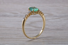 Load image into Gallery viewer, Dainty Oval cut Emerald and Diamond set Yellow Gold Ring
