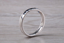 Load image into Gallery viewer, Simple Blue Sapphire Eternity Ring