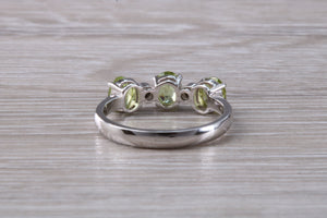 Peridot and Diamond set White Gold Ring