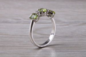 Peridot and Diamond set White Gold Ring