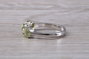 Peridot and Diamond set White Gold Ring