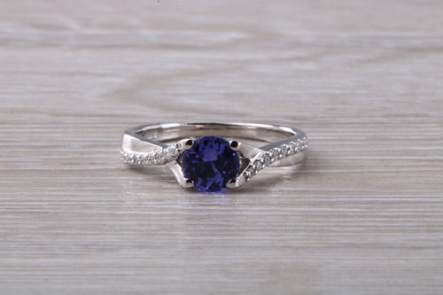 Tanzanite and Diamond Ring