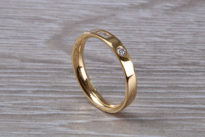 Baguette and Round cut Diamond set 18ct Yellow Gold Ring