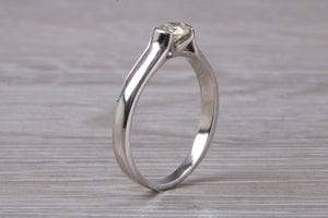 Round cut Diamond set 18ct White Gold Solitaire