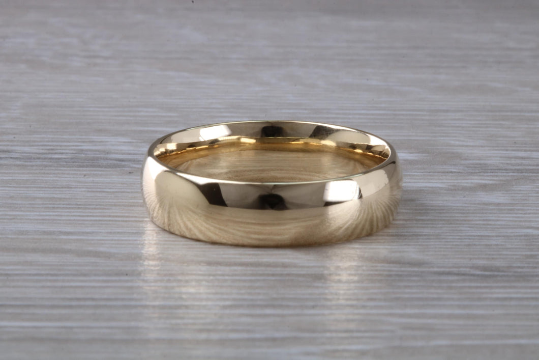 6 mm Wide Court Profile Wedding Band, Yellow Gold