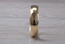 Load image into Gallery viewer, 6 mm Wide Court Profile Wedding Band, Yellow Gold