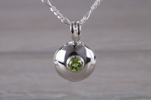 Natural Round cut Peridot Gemstone Set Silver Necklace