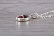 Load image into Gallery viewer, Natural Oval cut Garnet set Silver Necklace