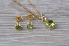 Load image into Gallery viewer, Round cut Peridot Earrings and Matching Necklace set in Yellow Gold