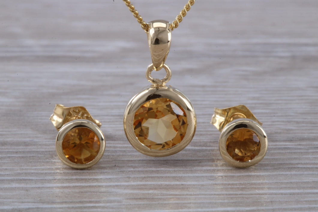Round cut Citrine Earrings and Matching Necklace set in Yellow Gold