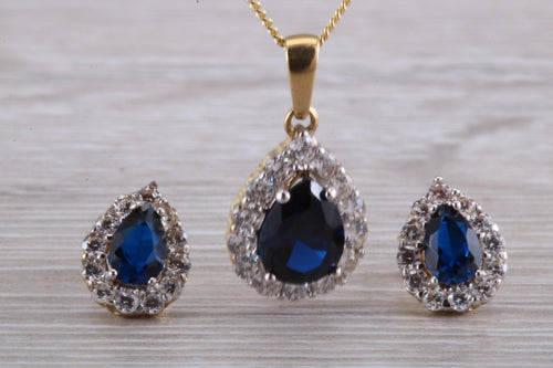 9ct Yellow Gold Earrings and Matching Necklace