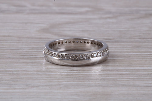 Chunky 4 mm Wide Full Circle set Diamond Band