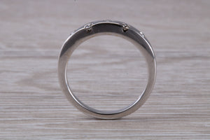 Round cut Diamond set 18ct White Gold Ring