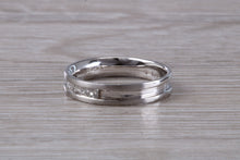 Load image into Gallery viewer, Princess cut Diamond set 18ct White Gold Band