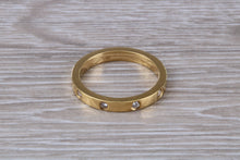 Load image into Gallery viewer, Simple Chunky 5 Diamond set Band