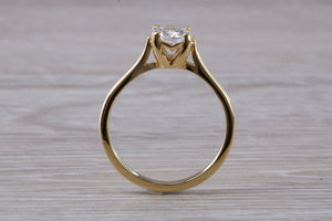 Beautiful One carat Mossainte Diamond set 18ct Yellow Gold Solitaire
