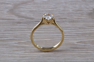 Beautiful One carat Mossainte Diamond set 18ct Yellow Gold Solitaire