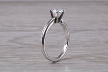 Load image into Gallery viewer, Beautiful Diamond set Platinum Solitaire
