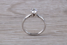 Load image into Gallery viewer, Beautiful Diamond set Platinum Solitaire