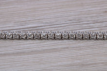 Load image into Gallery viewer, Two carat Diamond set 18ct White Gold Tennis bracelet
