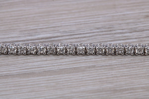 Two carat Diamond set 18ct White Gold Tennis bracelet