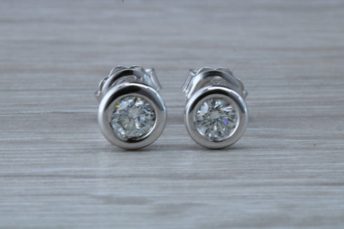 Top Grade Diamond Solitaire Earrings set in 18ct White Gold