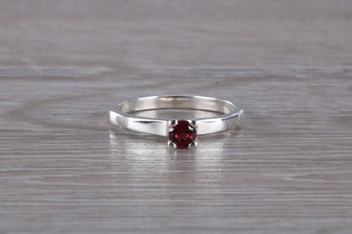 Natural Rhodolite Gemstone Ring.Sterling Silver Rhodolite Garnet