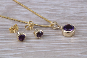 Round cut Amethyst set Necklace and Matching Earrings set in Yellow Gold