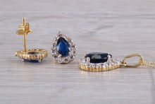 Load image into Gallery viewer, 9ct Yellow Gold Earrings and Matching Necklace