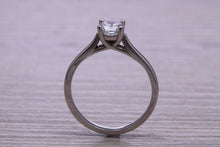 Load image into Gallery viewer, 0.70 carat Round cut Natural Diamond set Solitaire